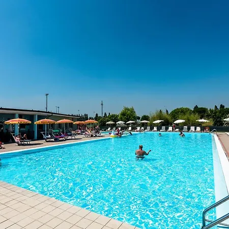 Long Village On The Sea With Private Included 4* Lido Adriano