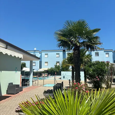 公寓式酒店 Long Village On The Sea With Private Included