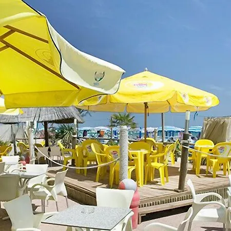 Long Village On The Sea With Private Included Aparthotel Lido Adriano
