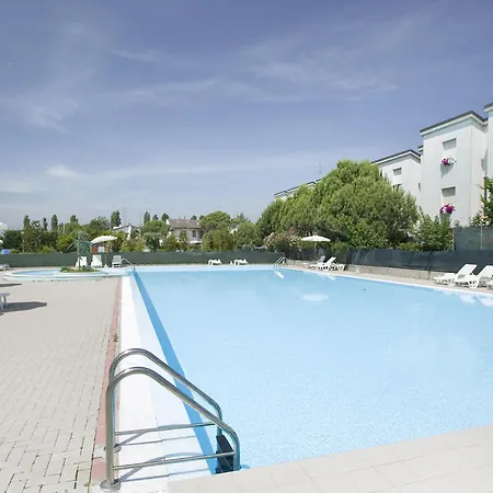 Long Village On The Sea With Private Included Aparthotel Lido Adriano