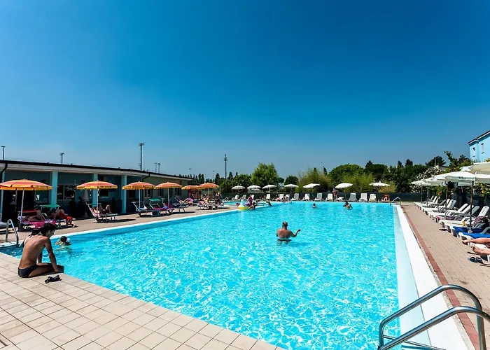 Long Village On The Sea With Private Included 4* Lido Adriano