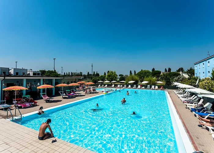 Aparthotel Long Village On The Sea With Private Included 4*