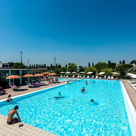 Lejlighedshotel Long Village On The Sea With Private Included 4*