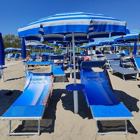 Hotel apartamentowy Long Village On The Sea With Private Included Lido Adriano