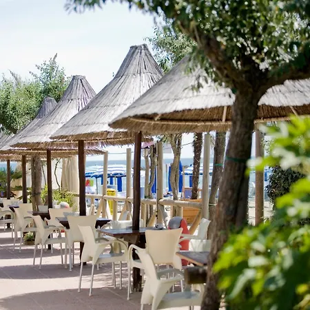 Long Village On The Sea With Private Included 4*