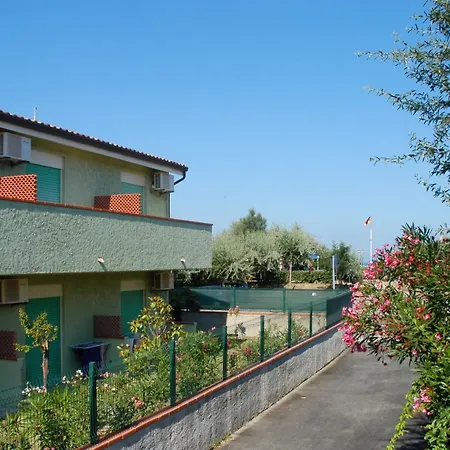 Apart-hotel Long Village Sul Mare Privata Inclusa Lido Adriano